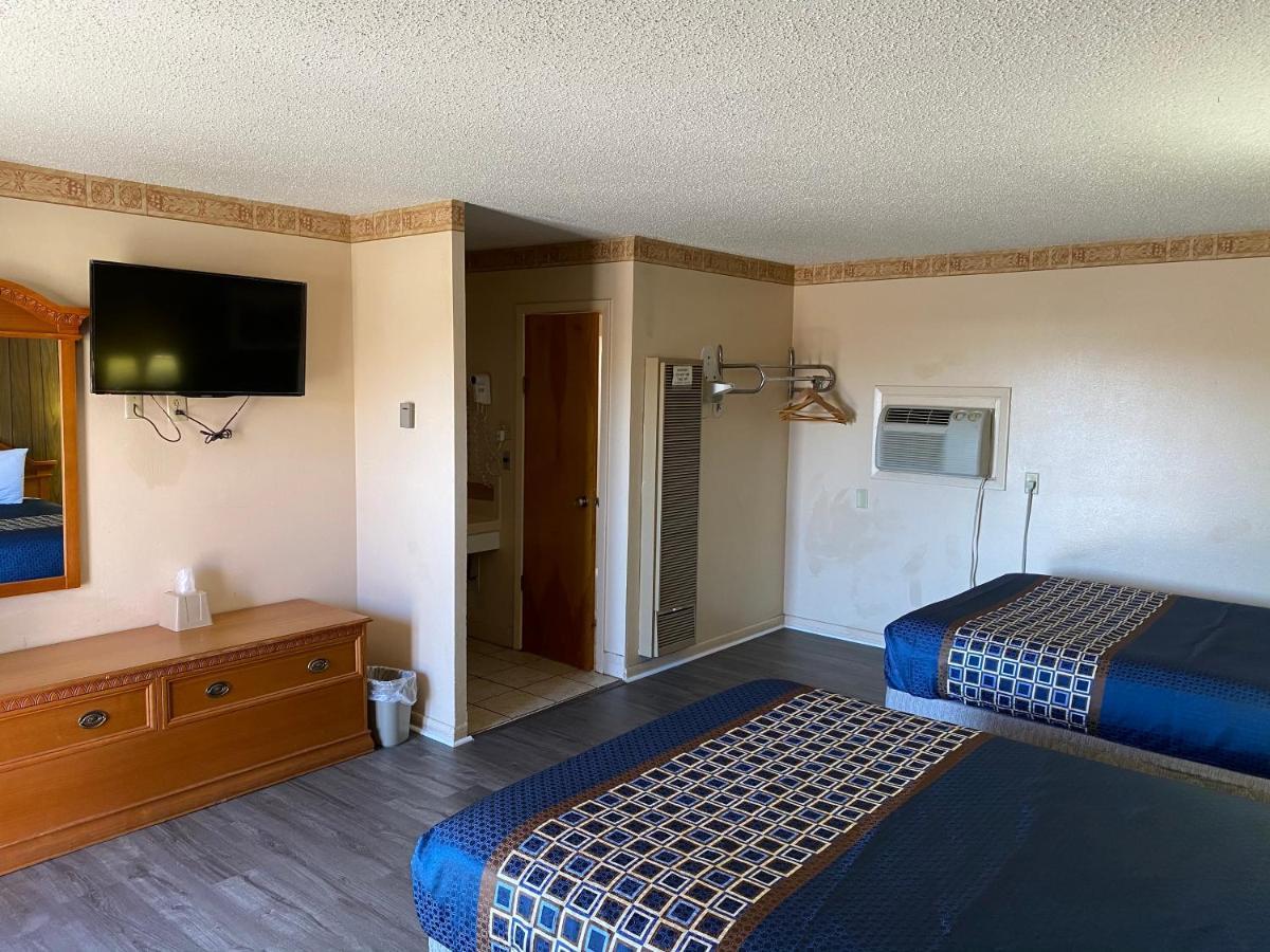 Western Skies Motel Clarendon Экстерьер фото